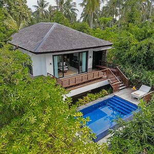 One-Bedroom Deluxe Sea View Villa